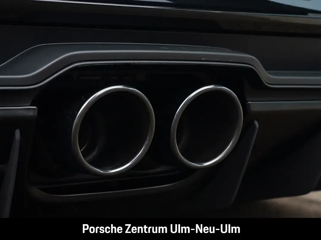 Porsche 992 - Thumbnail 15