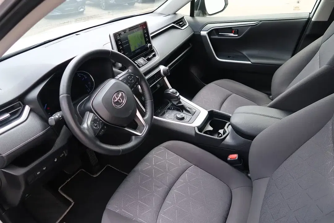 Toyota RAV 4 - Thumbnail 10