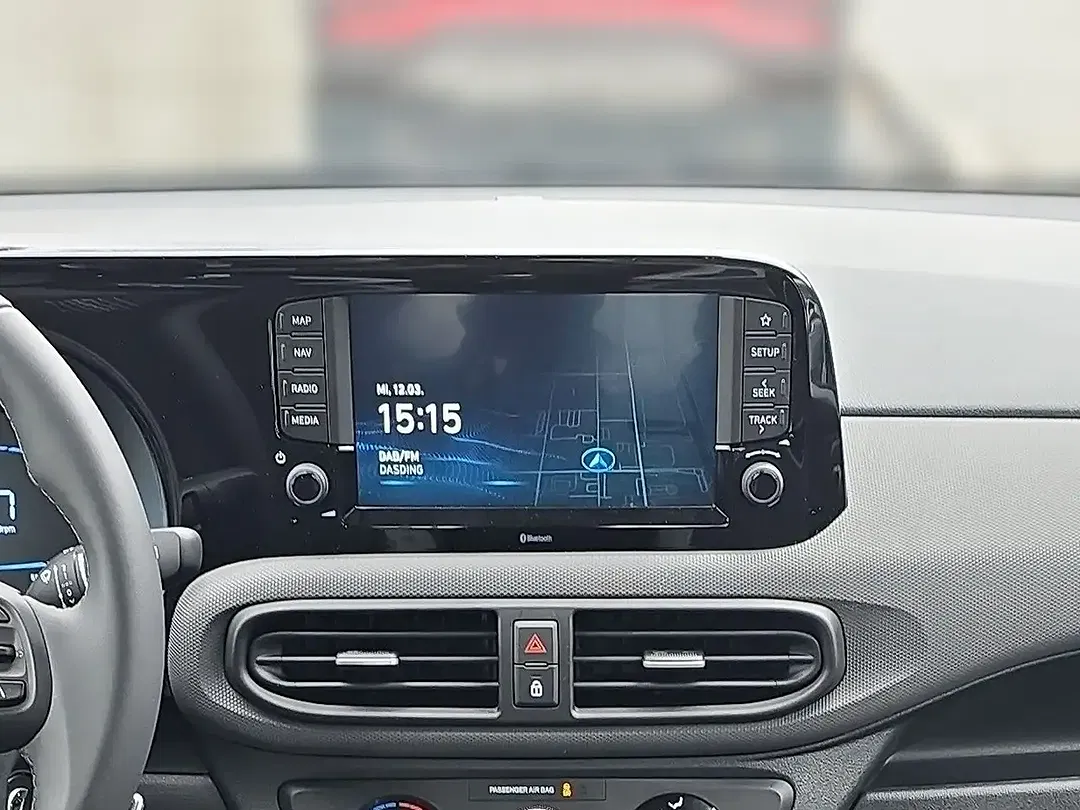 Hyundai i10 - Thumbnail 11