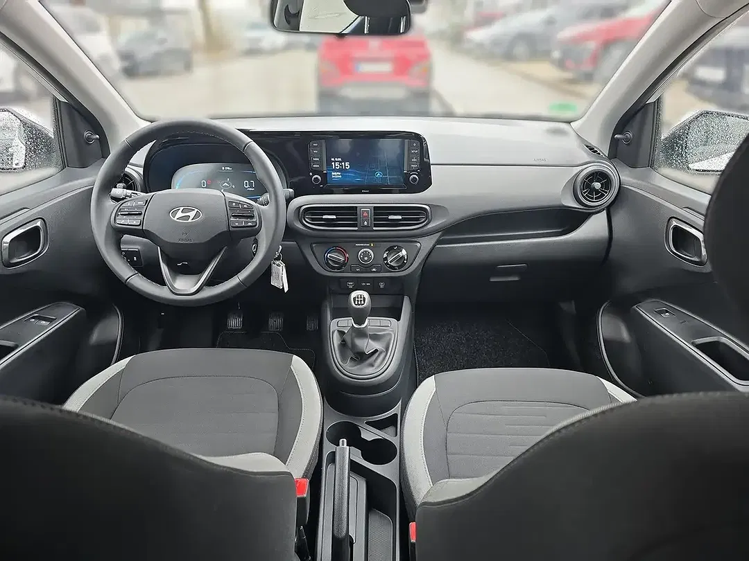 Hyundai i10 - Thumbnail 12
