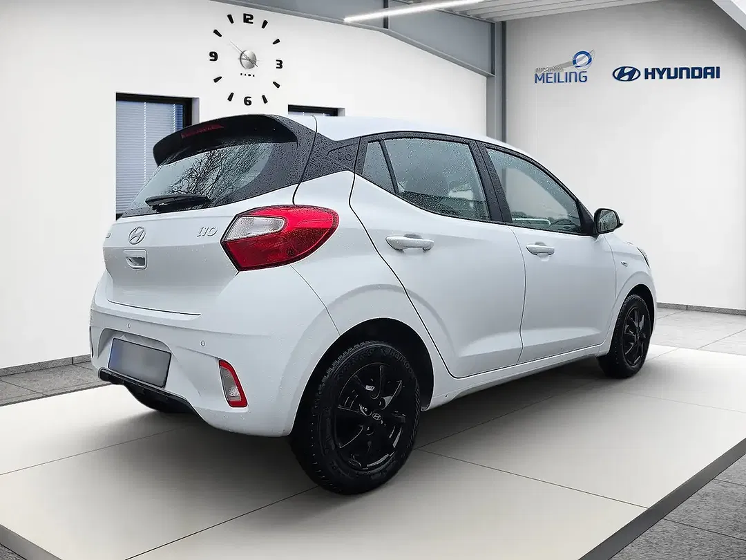 Hyundai i10 - Thumbnail 3