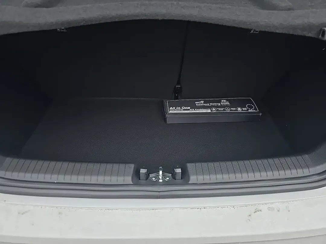 Hyundai i10 - Thumbnail 6