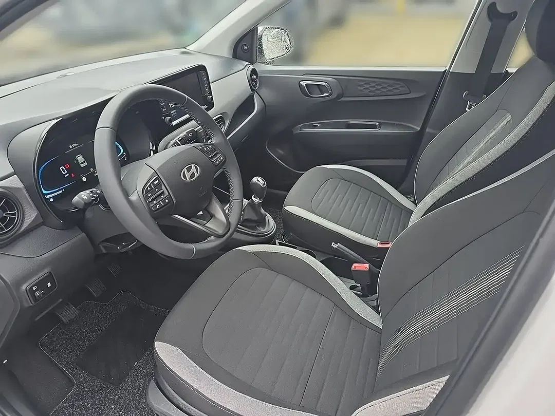 Hyundai i10 - Thumbnail 7
