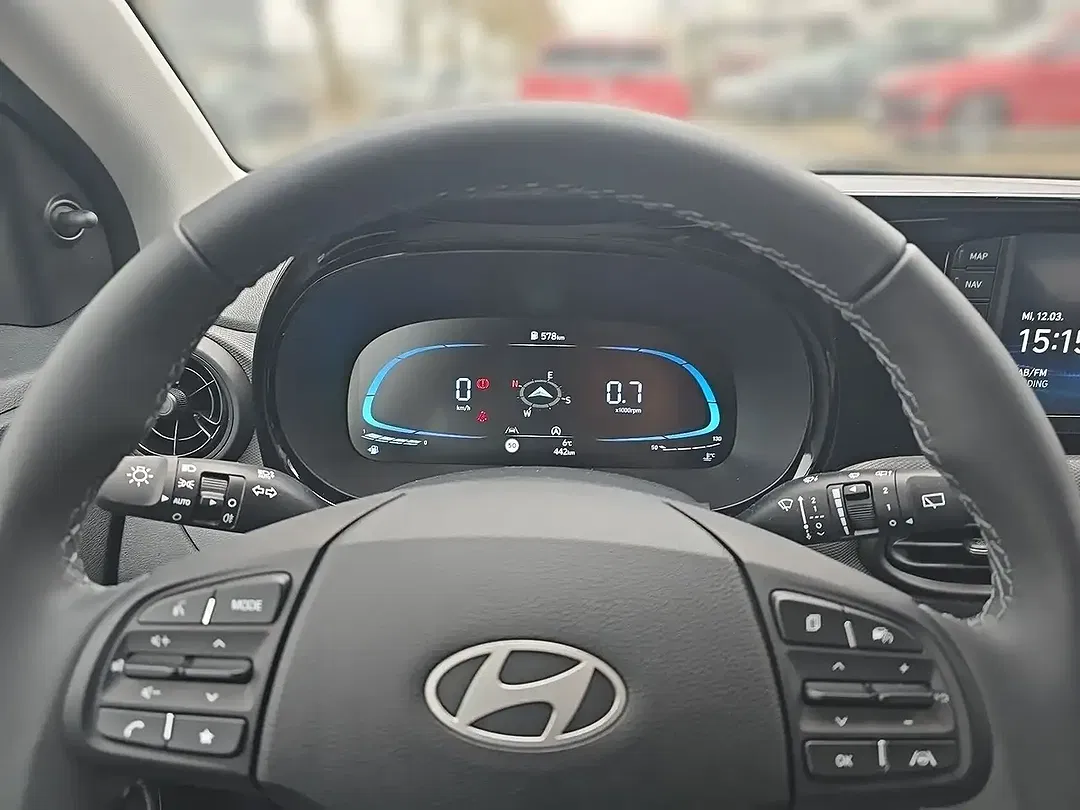 Hyundai i10 - Thumbnail 9