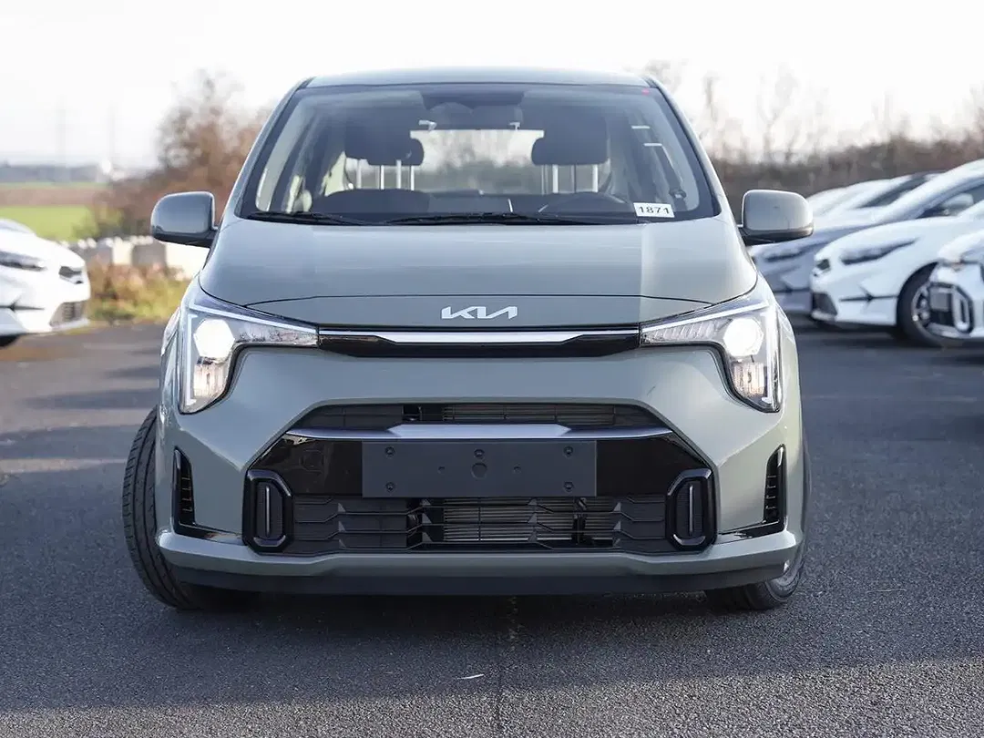 Kia Picanto - Thumbnail 2