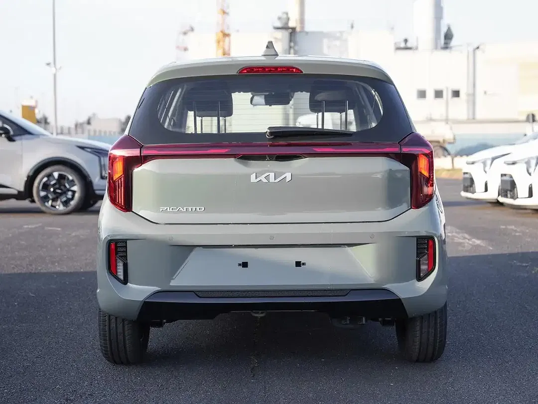 Kia Picanto - Thumbnail 4