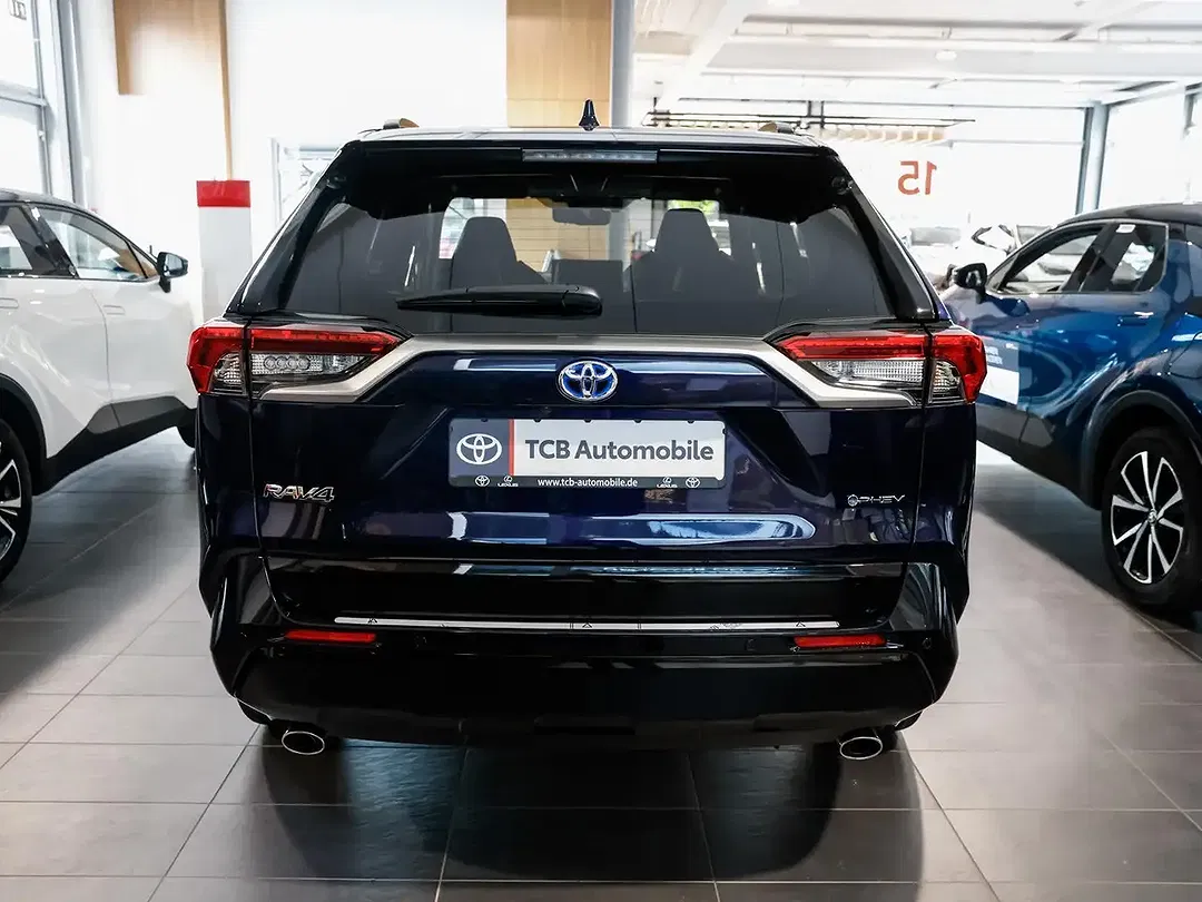 Toyota RAV 4 - Thumbnail 3