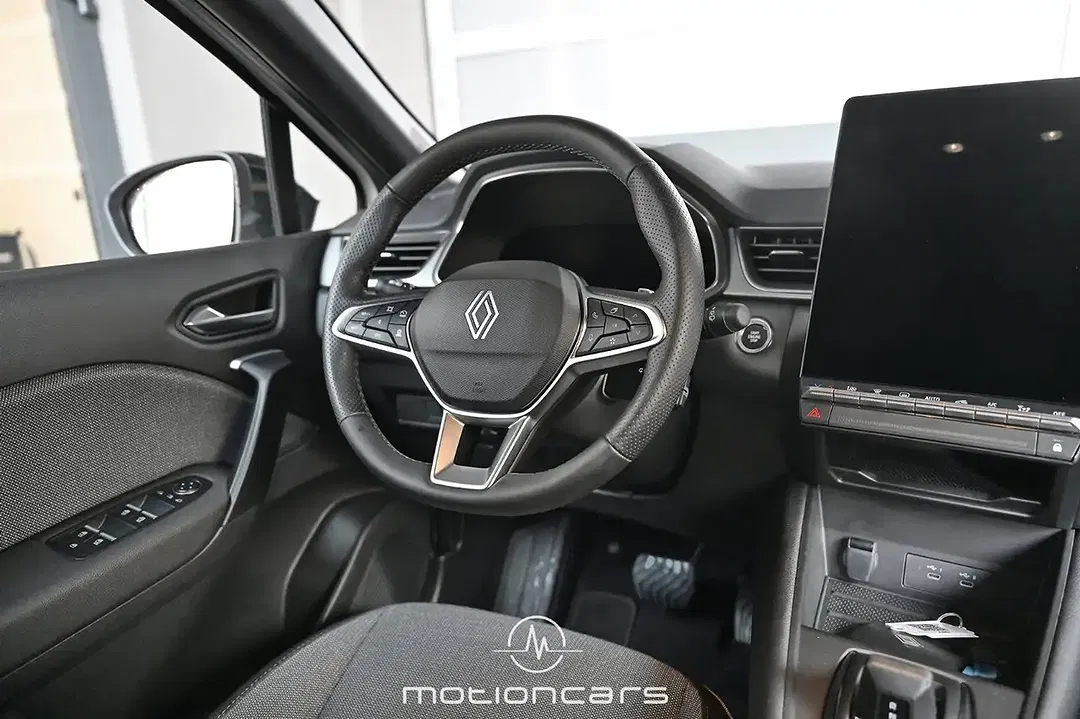 Renault Captur - Thumbnail 16