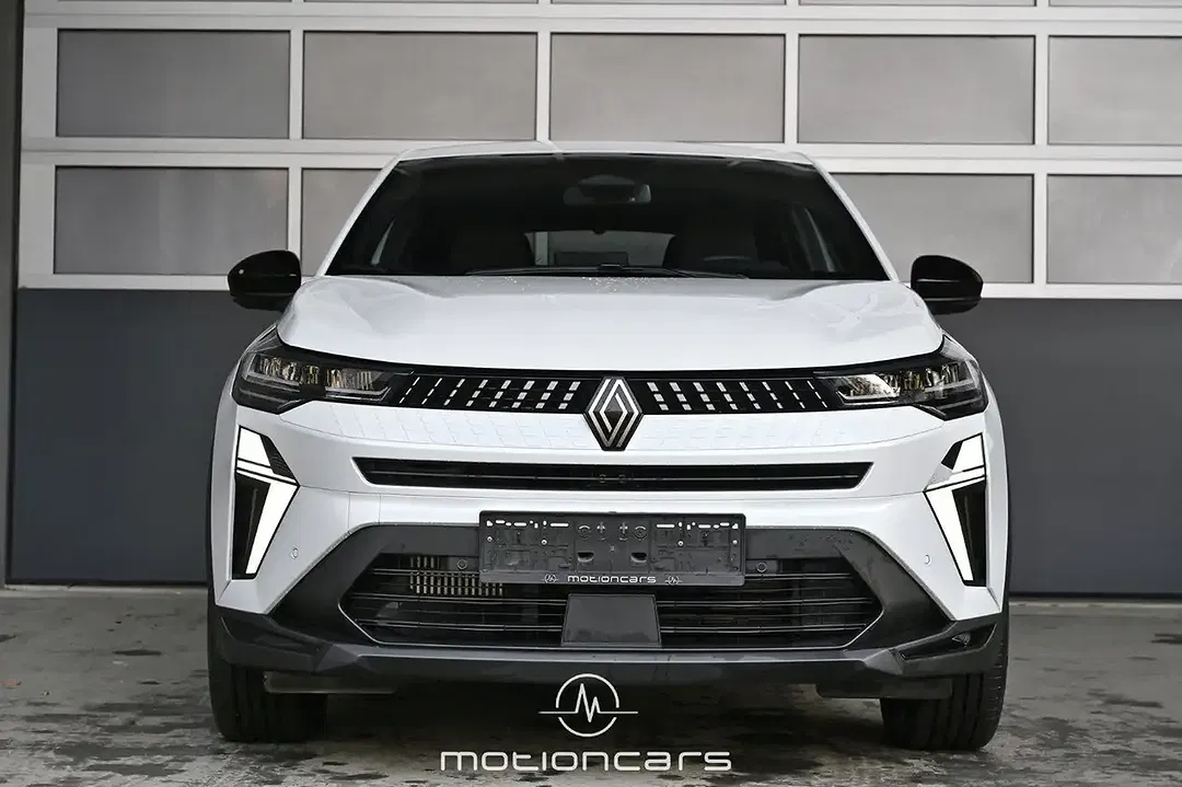 Renault Captur - Thumbnail 3