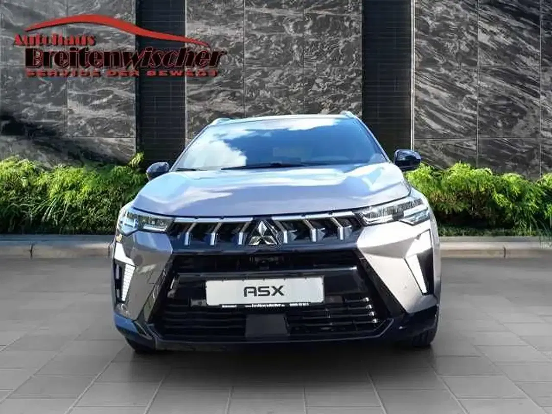 Mitsubishi ASX - Thumbnail 2