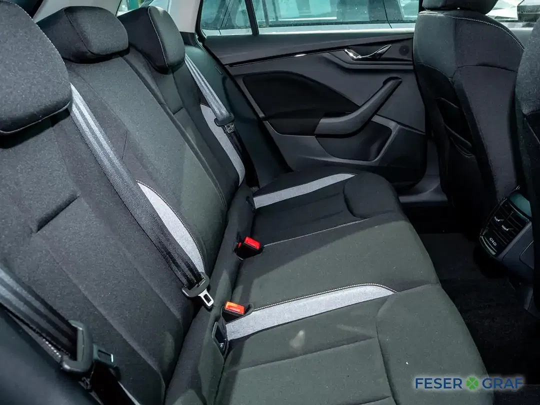 Skoda Kamiq - Thumbnail 7