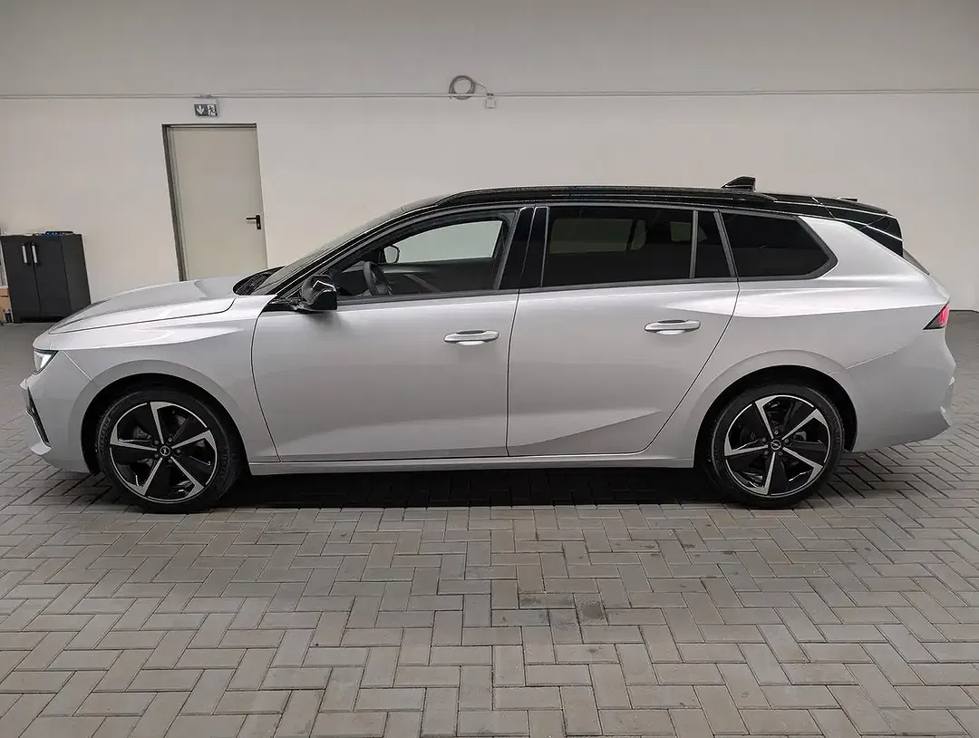 Opel Astra - Thumbnail 2