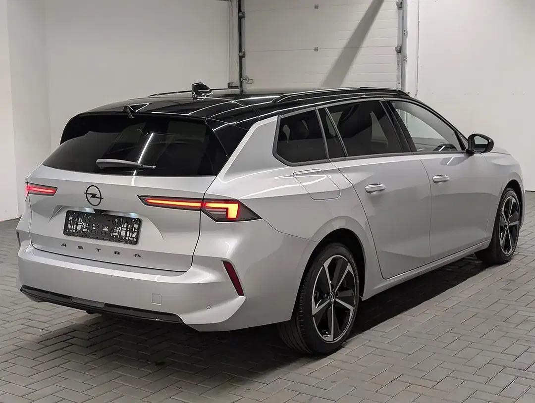 Opel Astra - Thumbnail 4