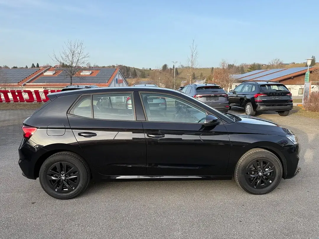 Skoda Fabia - Thumbnail 8