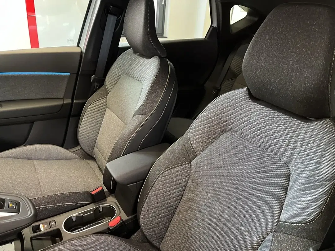 Mitsubishi ASX - Thumbnail 10