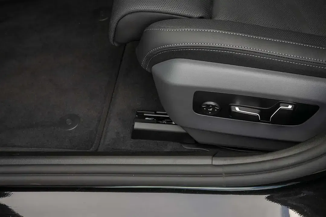 BMW 540 - Thumbnail 11