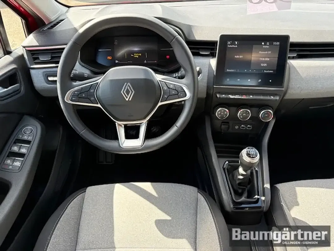 Renault Clio - Thumbnail 6