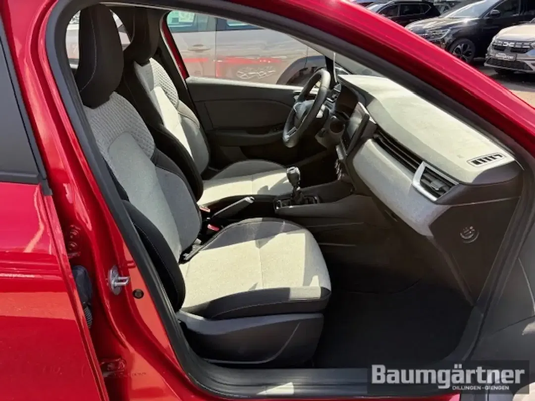 Renault Clio - Thumbnail 8
