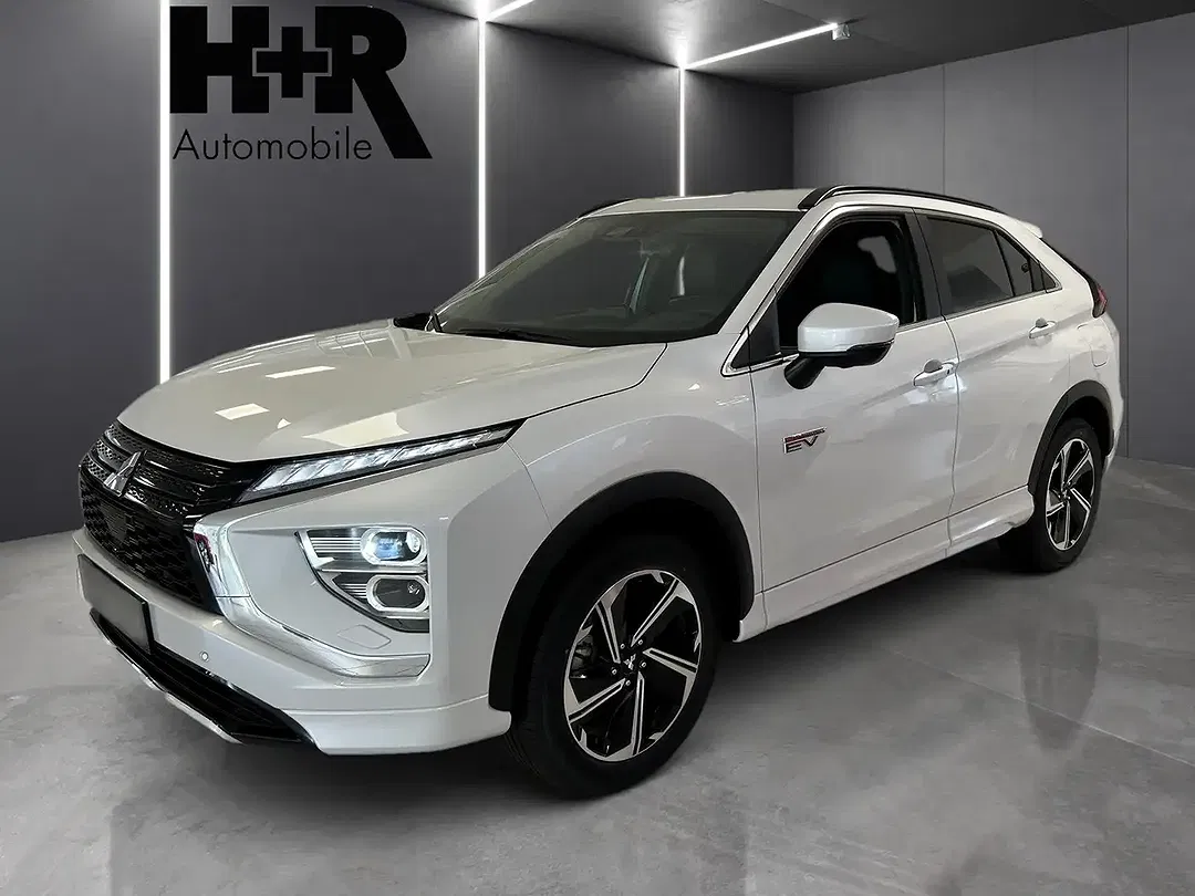 Mitsubishi Eclipse Cross - Thumbnail 1