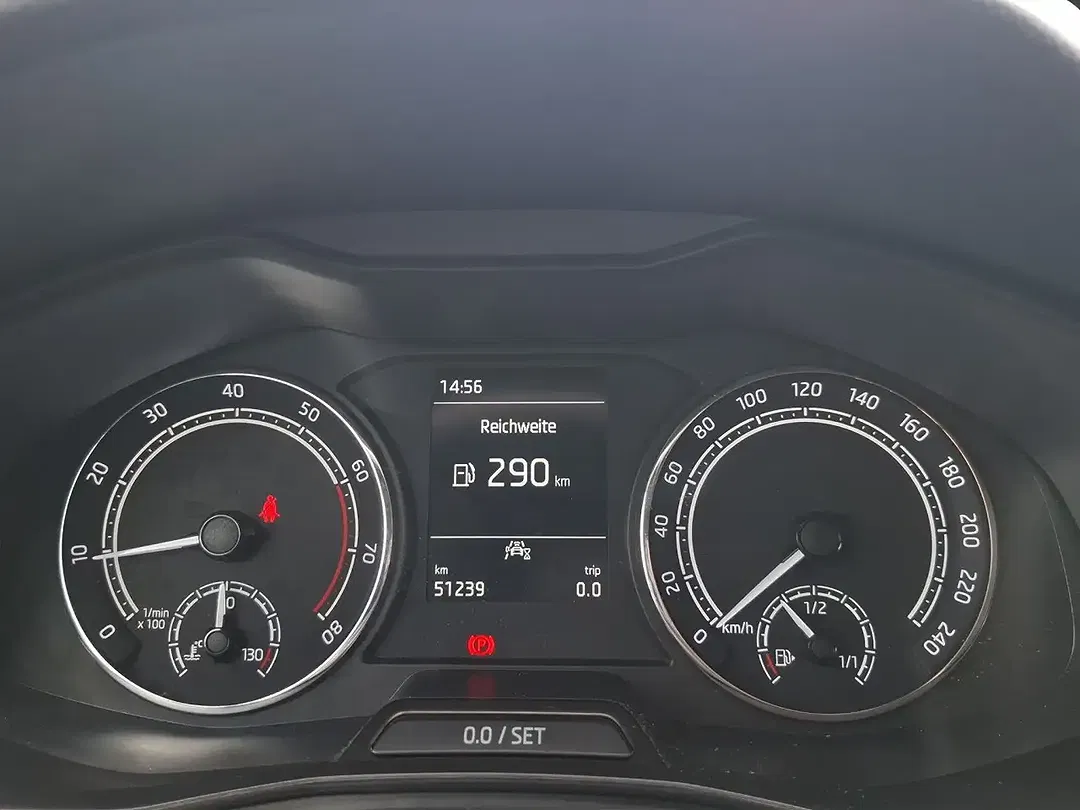 Skoda Scala - Thumbnail 15