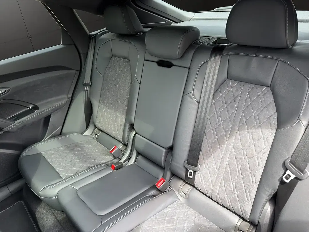 Audi Q5 - Thumbnail 12