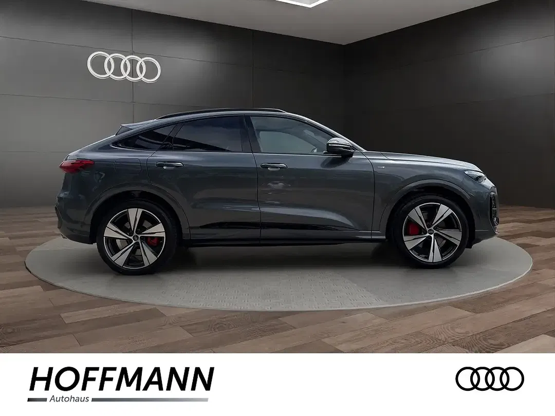 Audi Q5 - Thumbnail 3