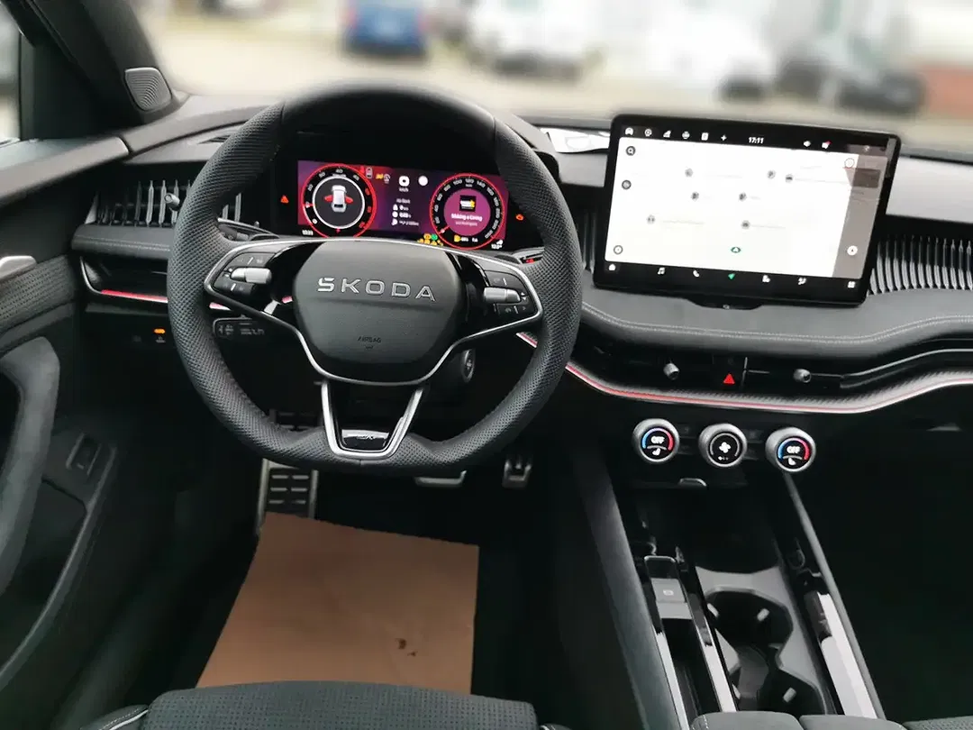 Skoda Superb - Thumbnail 10