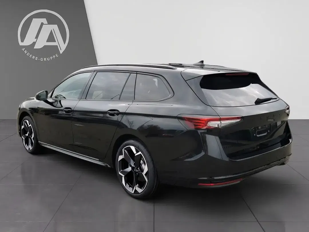 Skoda Superb - Thumbnail 4
