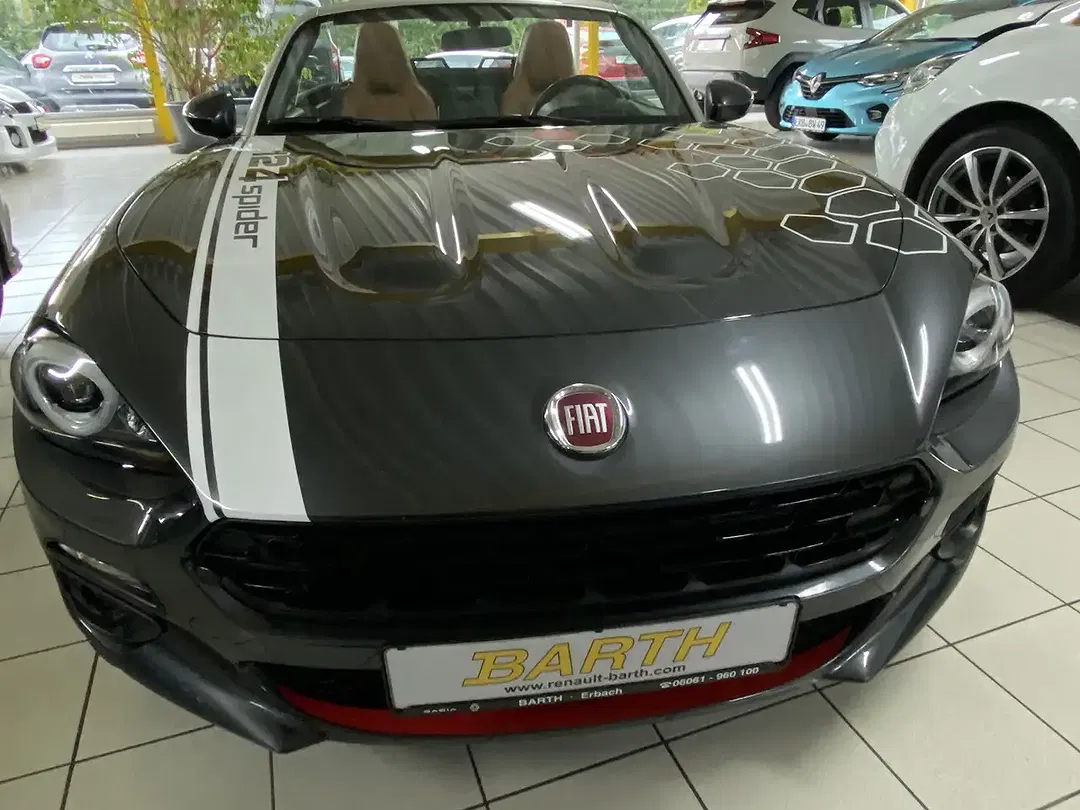 Fiat 124 Spider - Thumbnail 5