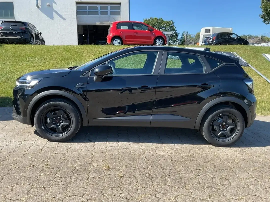 Renault Captur - Thumbnail 2