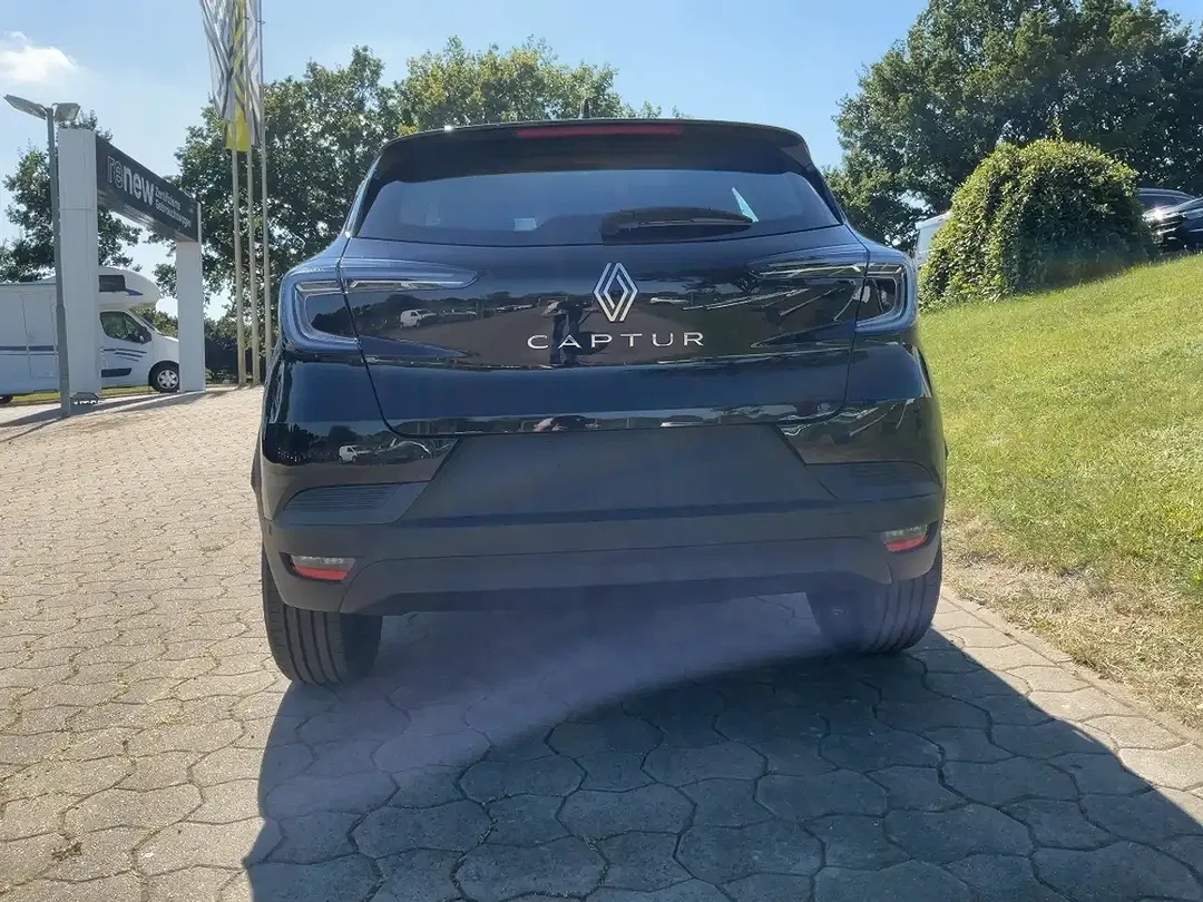 Renault Captur - Thumbnail 3