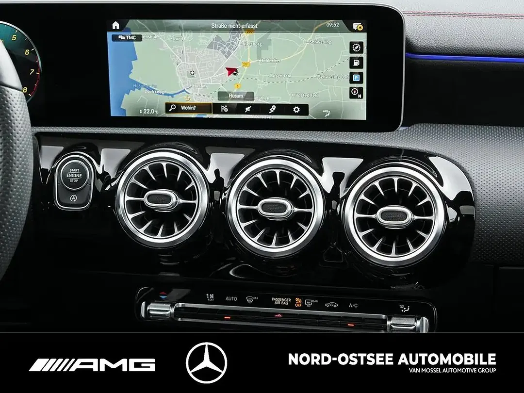 Mercedes-Benz CLA 200 - Thumbnail 10