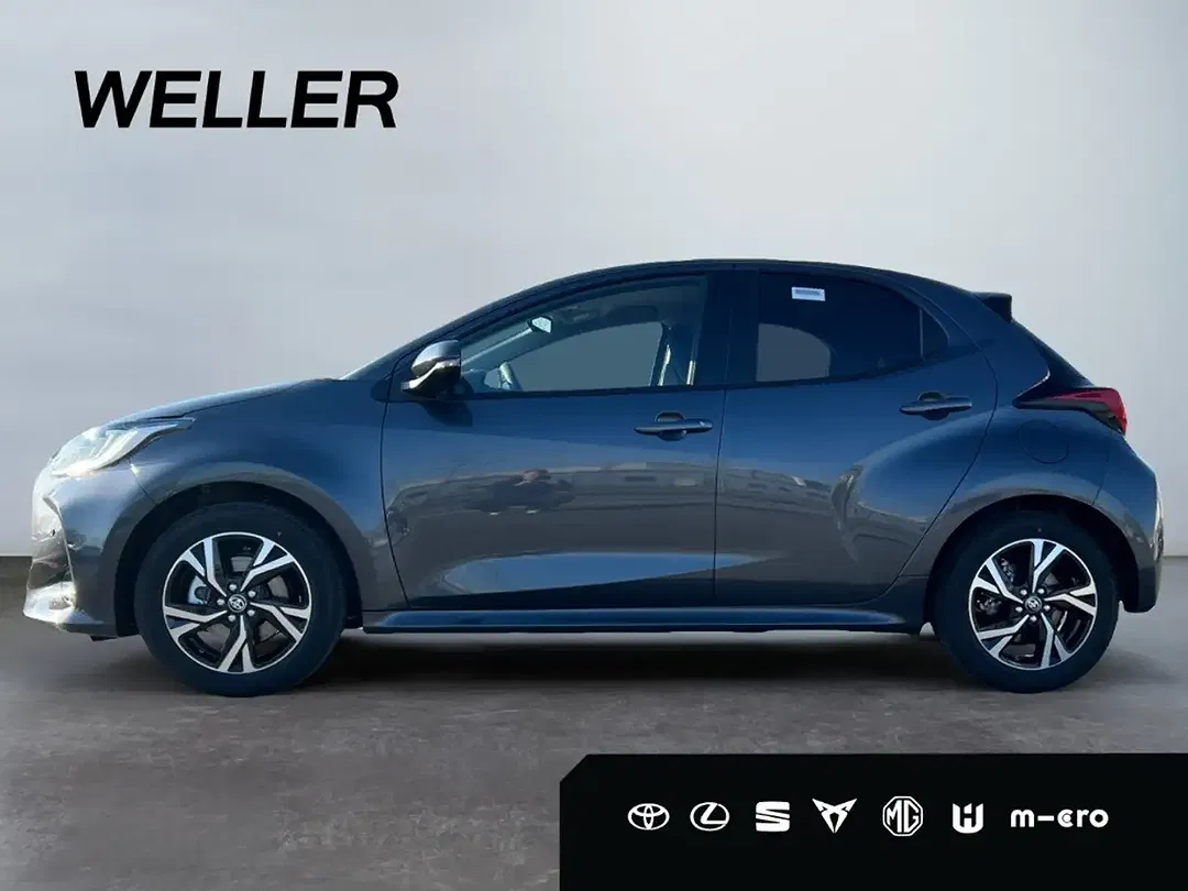 Toyota Yaris - Thumbnail 4