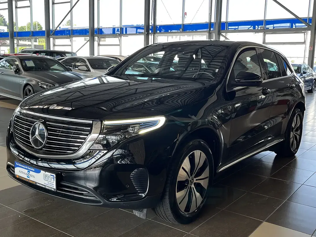 Mercedes-Benz EQC 400 - Thumbnail 3