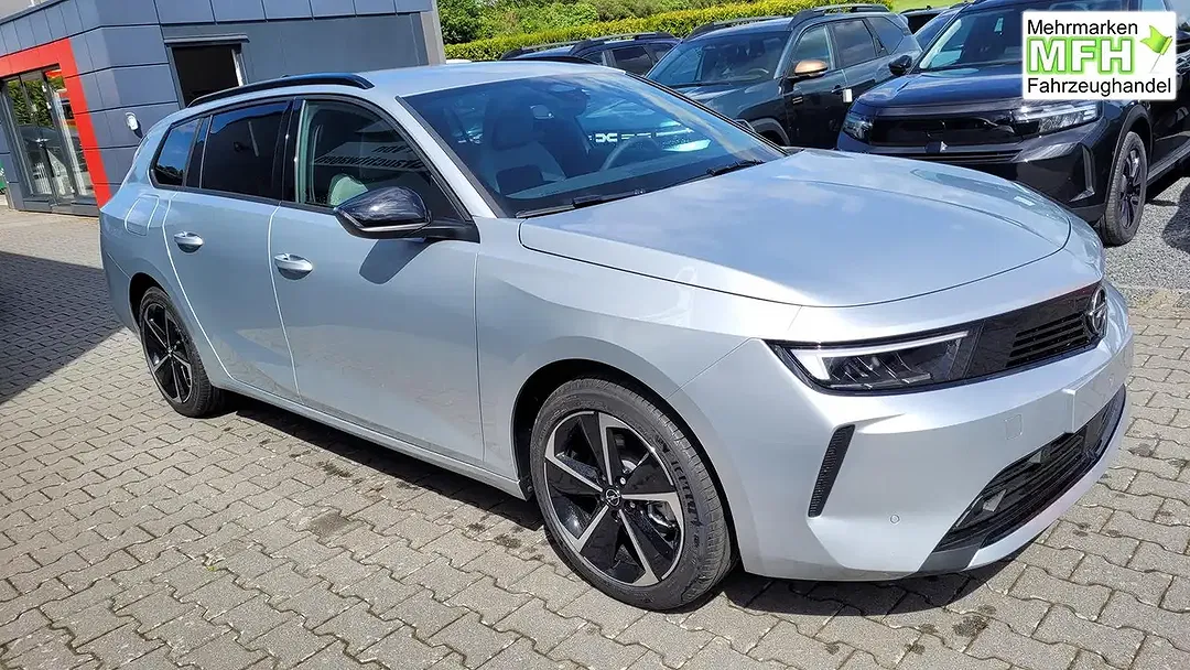 Opel Astra - Thumbnail 3