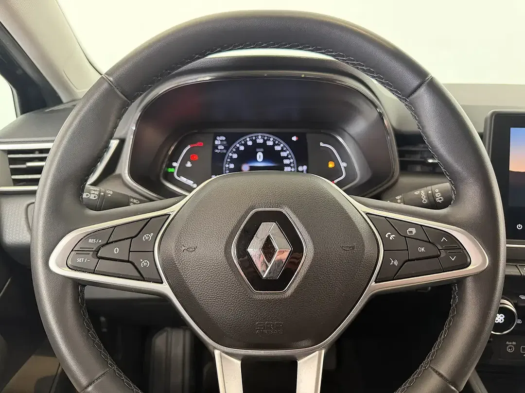 Renault Clio - Thumbnail 12