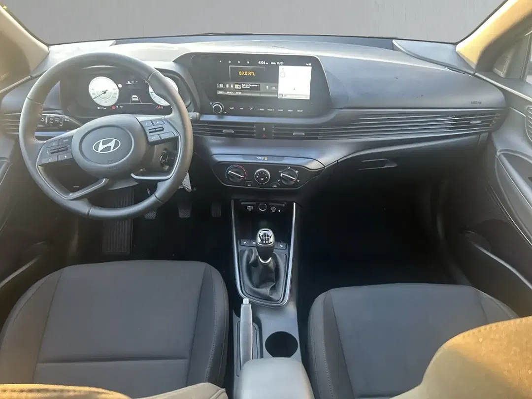 Hyundai i20 - Thumbnail 9