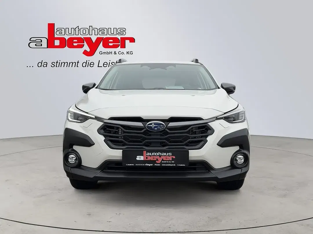 Subaru Crosstrek - Thumbnail 8