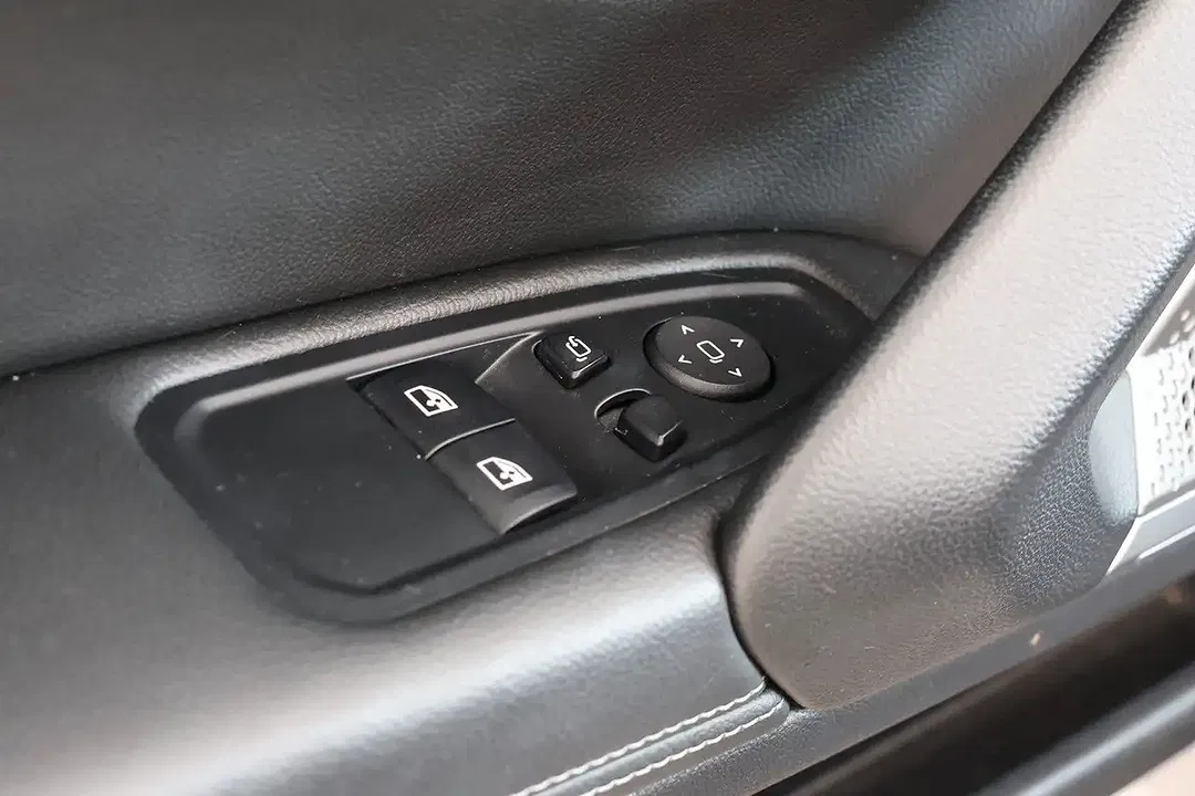 BMW Z4 - Thumbnail 12