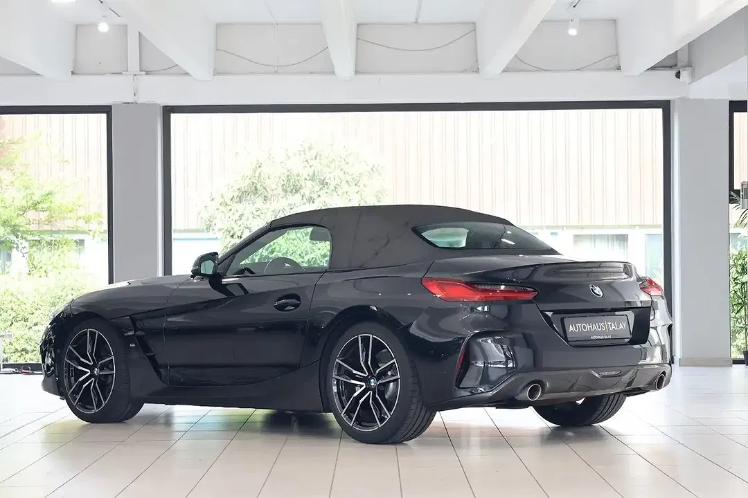 BMW Z4 - Thumbnail 4