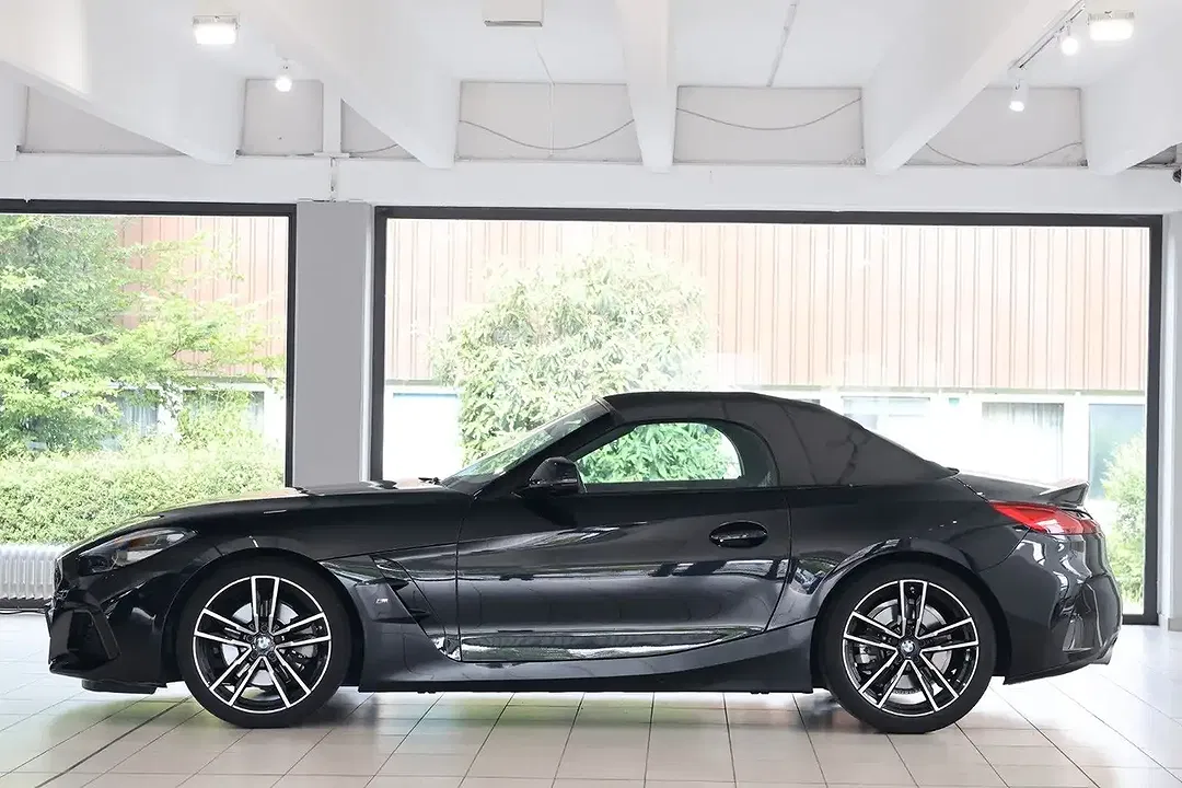 BMW Z4 - Thumbnail 8