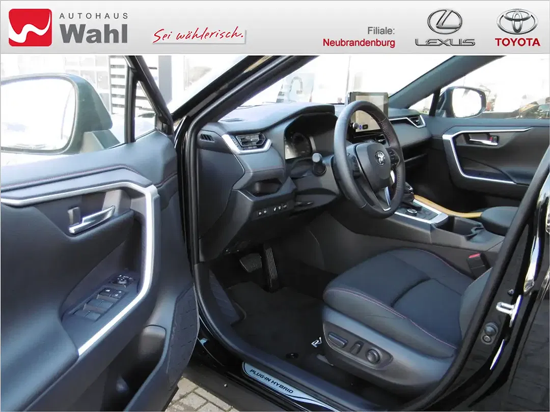 Toyota RAV 4 - Thumbnail 7
