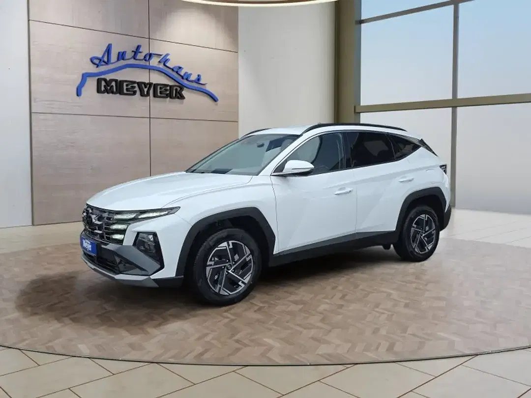 Hyundai TUCSON - Thumbnail 1