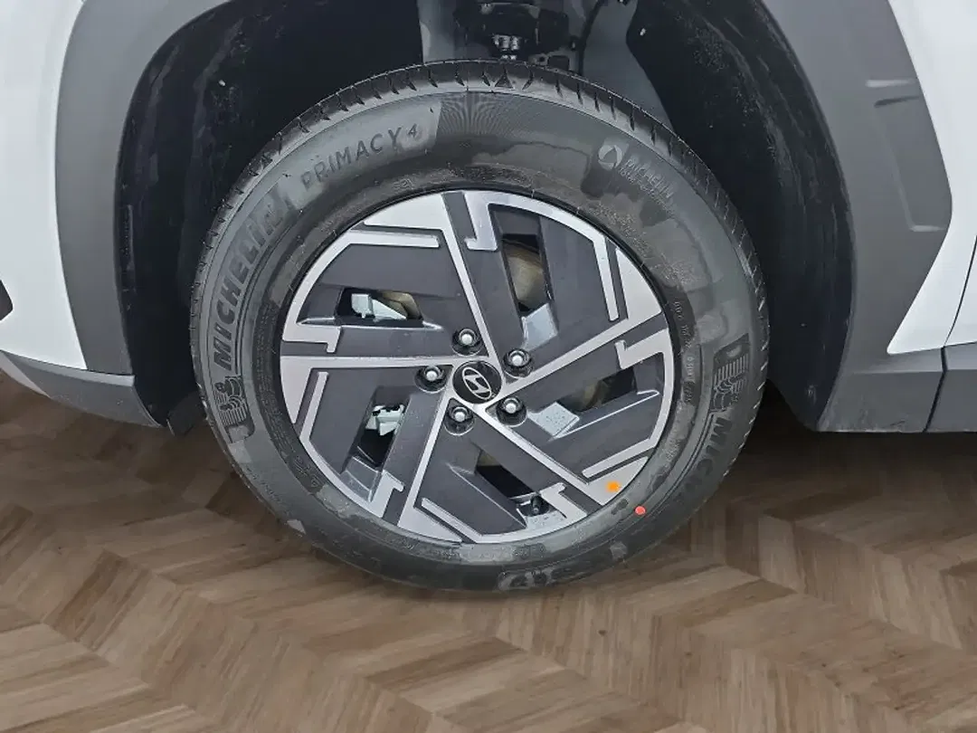 Hyundai TUCSON - Thumbnail 16