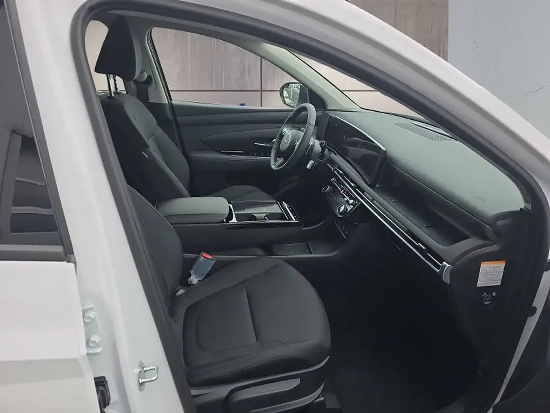 Hyundai TUCSON - Thumbnail 17