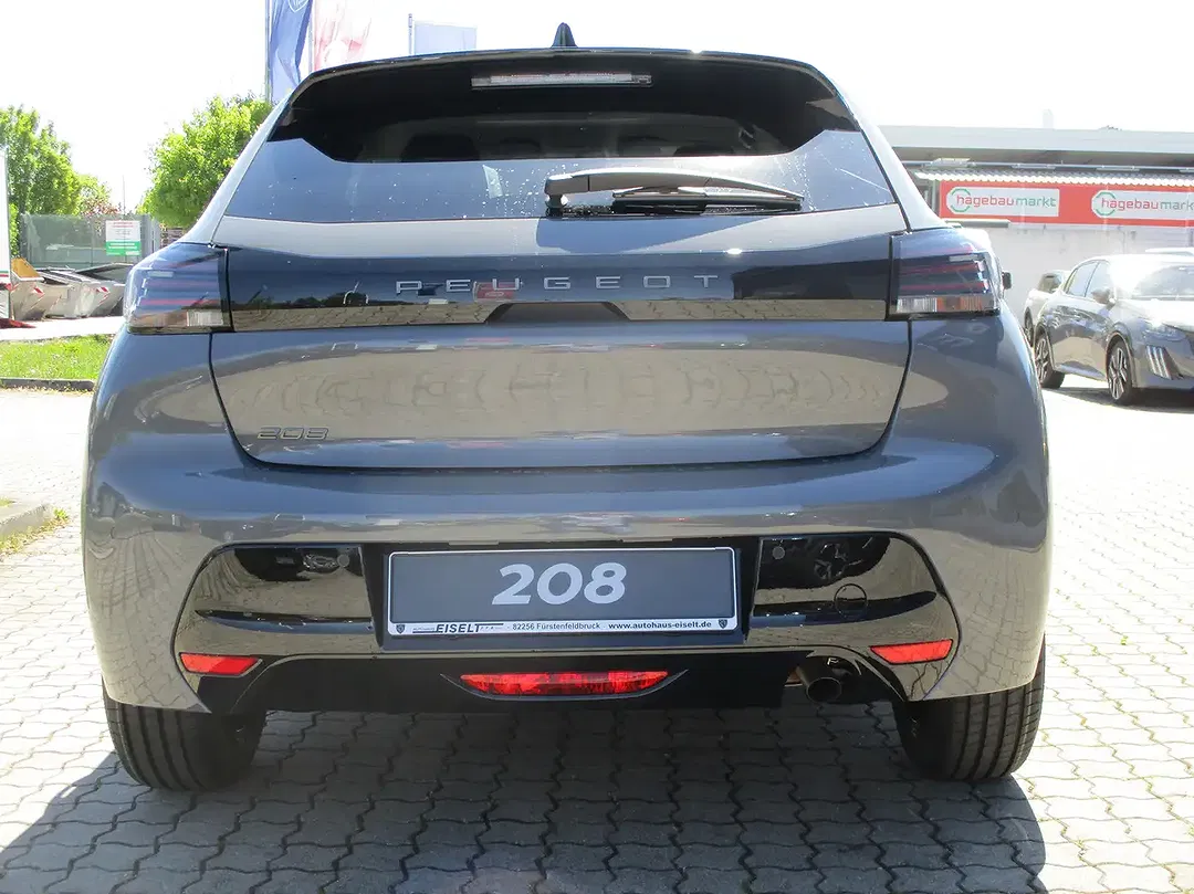 Peugeot 208 - Thumbnail 5