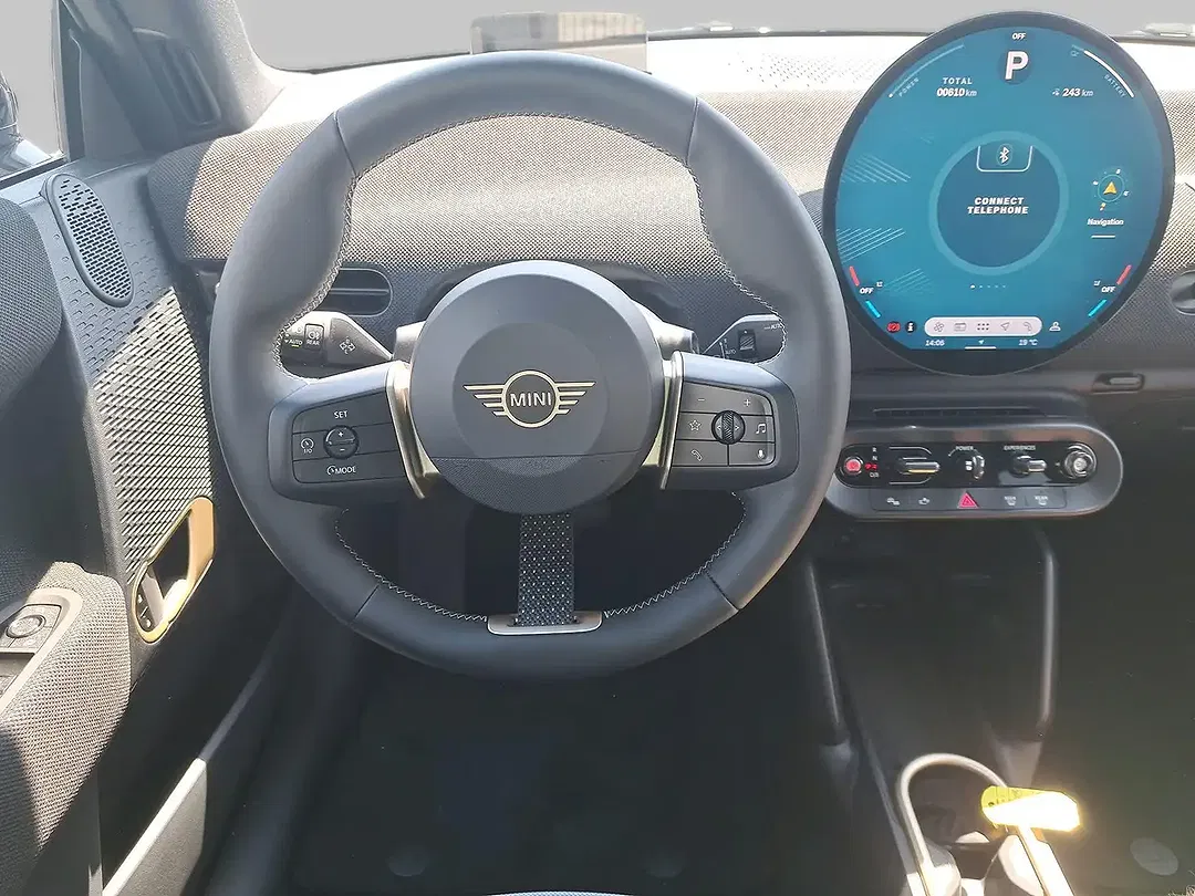 MINI Cooper SE - Thumbnail 11