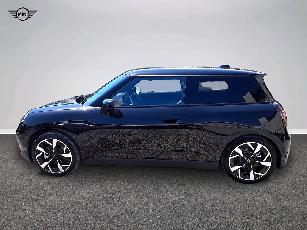 MINI Cooper SE - Thumbnail 3