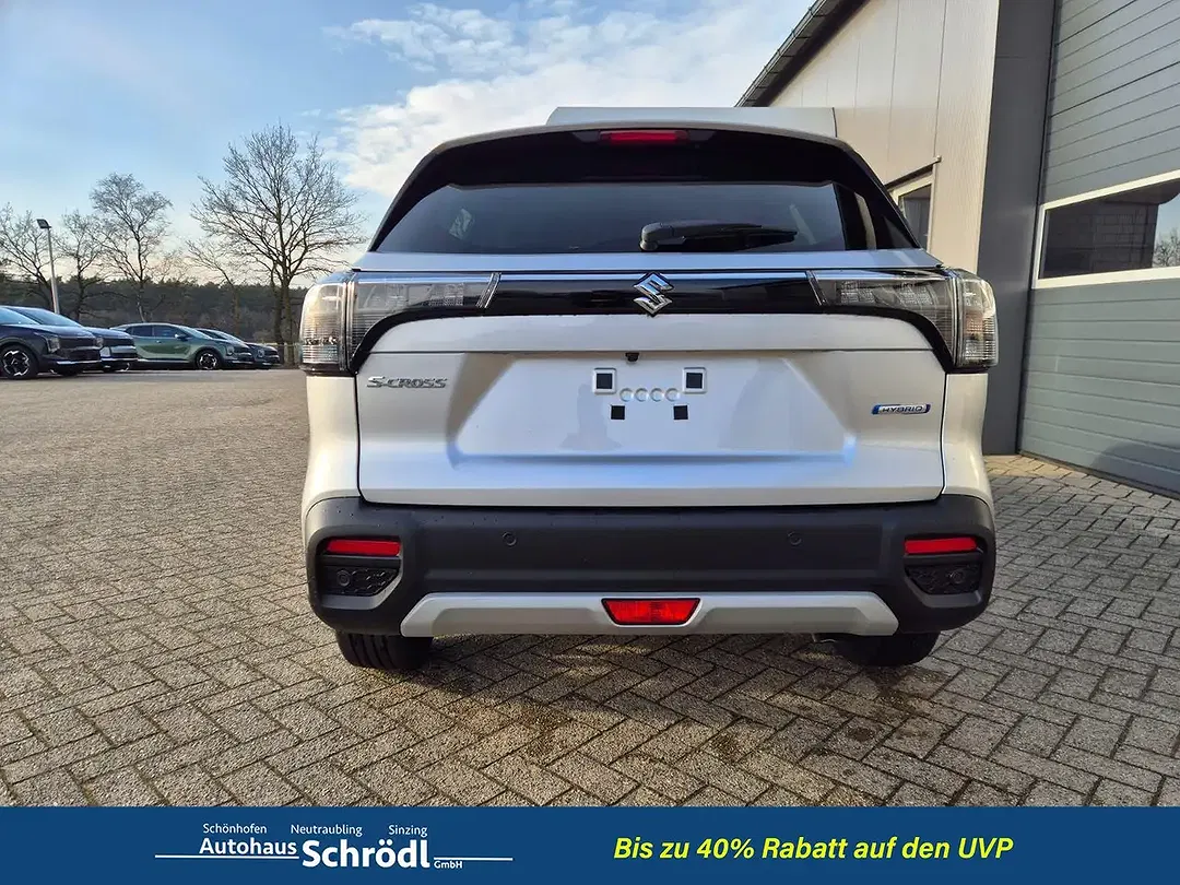Suzuki S-Cross - Thumbnail 4