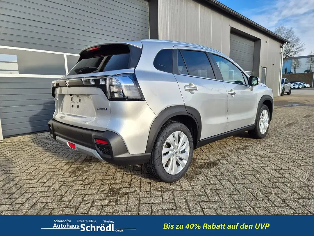 Suzuki S-Cross - Thumbnail 5